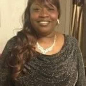 Meet your Posher, Angelia